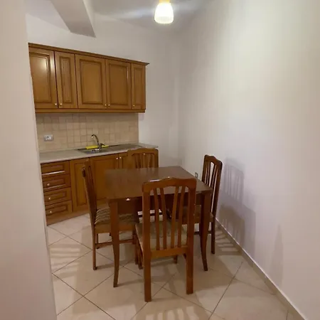 Ulliri Appartement *