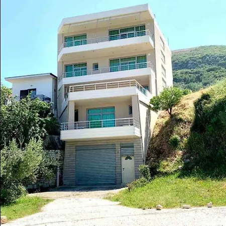 Ulliri Apartment